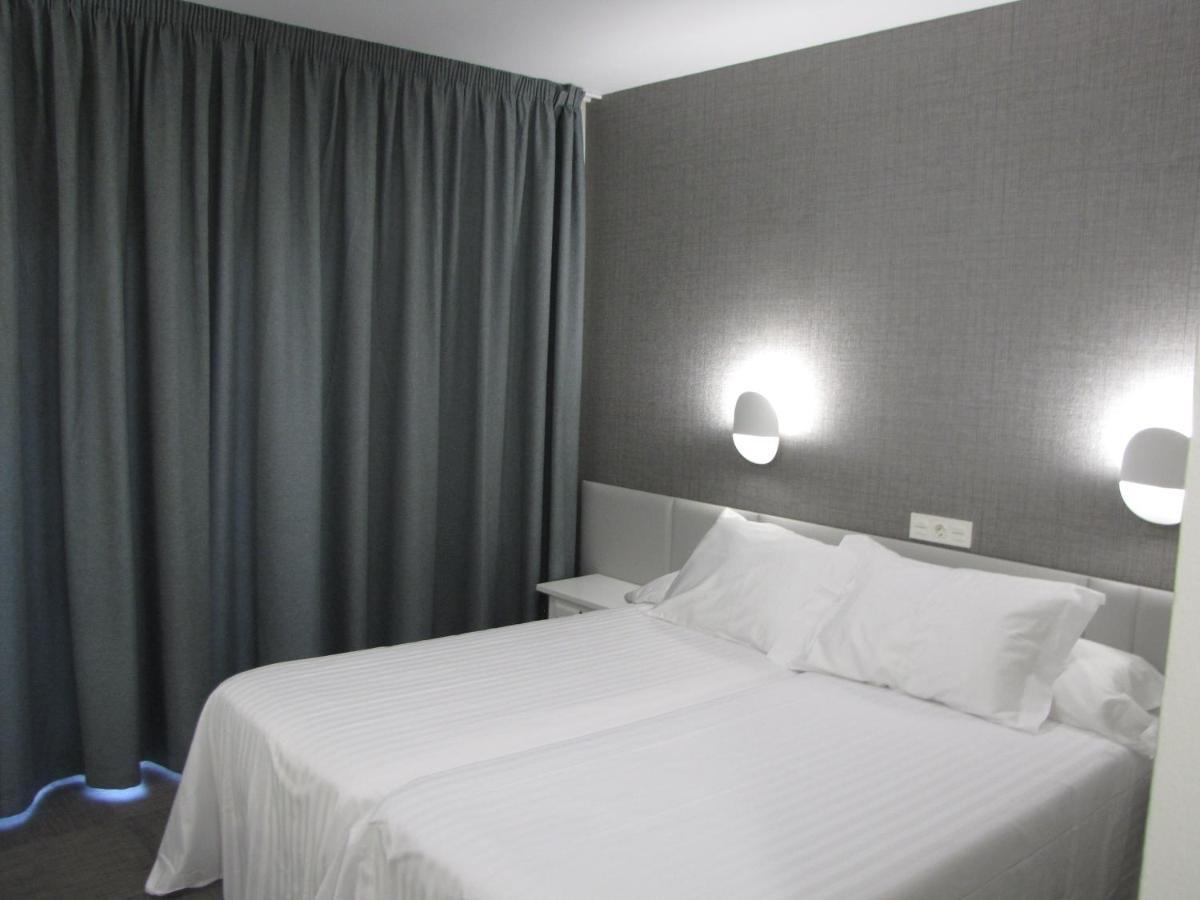 Hotel Ton Sanxenxo Kültér fotó
