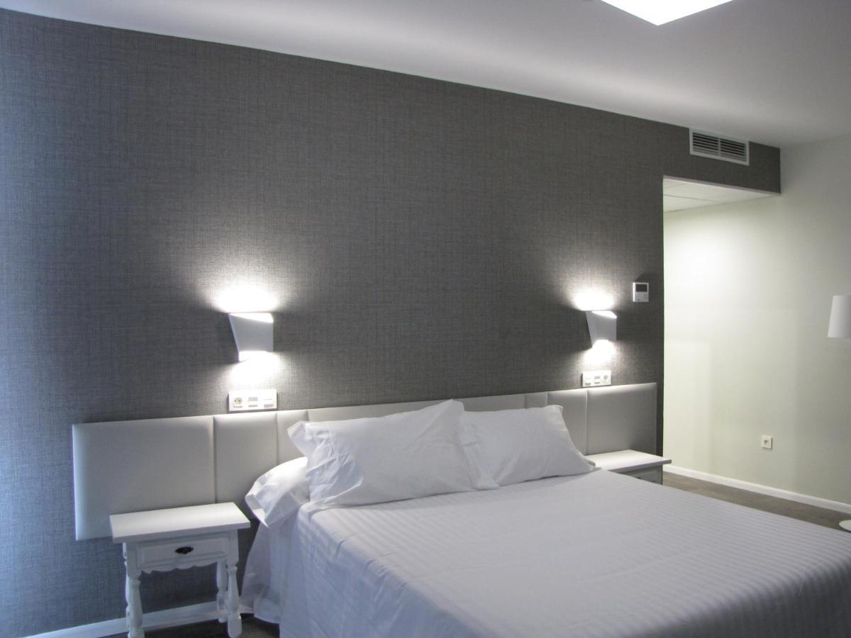 Hotel Ton Sanxenxo Kültér fotó