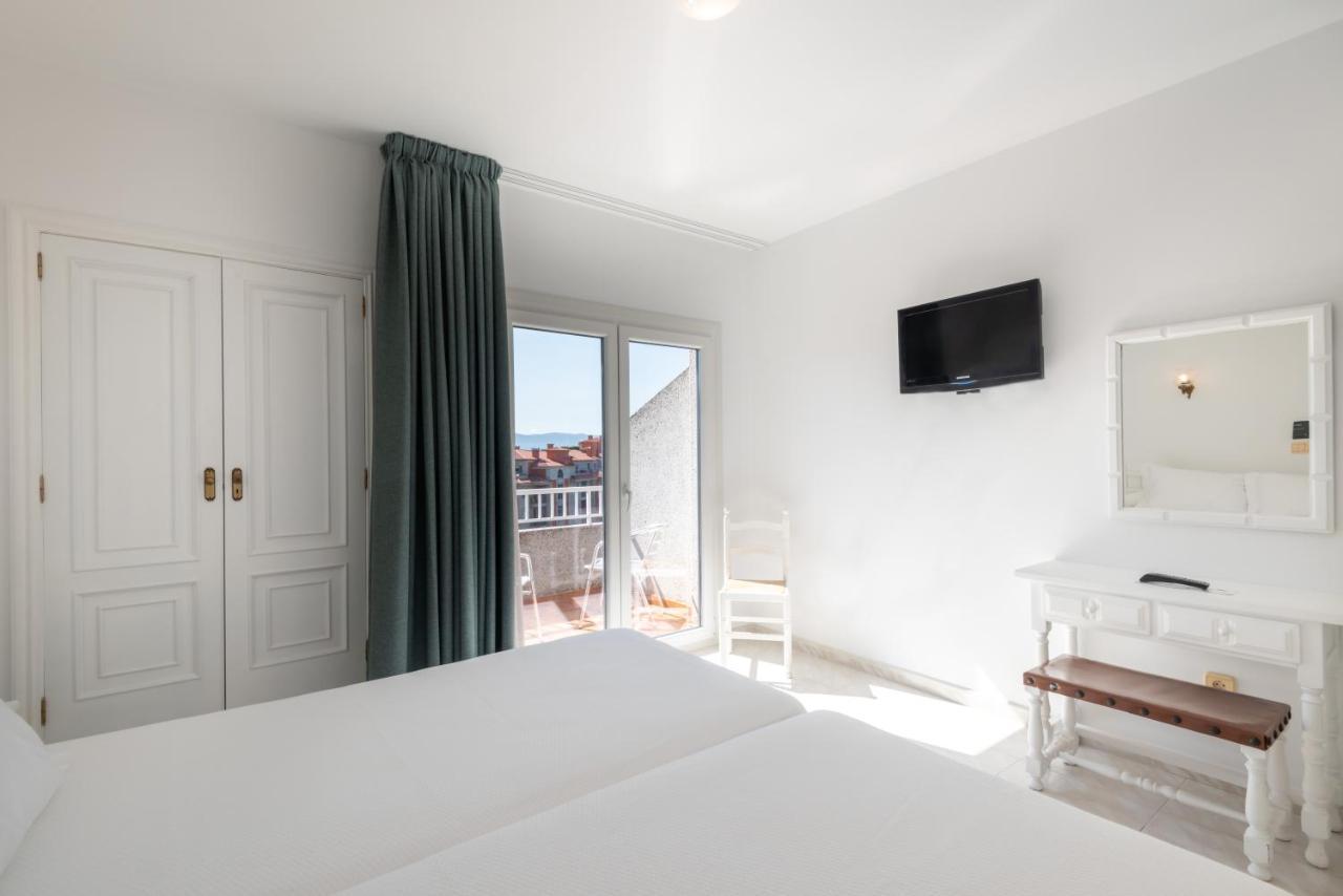 Hotel Ton Sanxenxo Kültér fotó