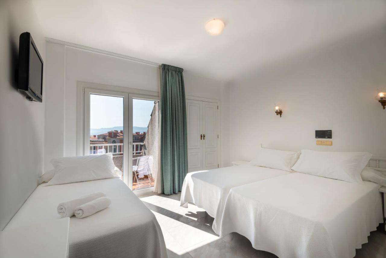 Hotel Ton Sanxenxo Kültér fotó